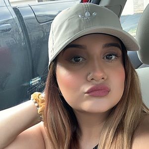 Meet your Posher, Nicolle